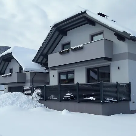 Glashuette * ザンクト・ミヒャエル・イム・ルンガウ